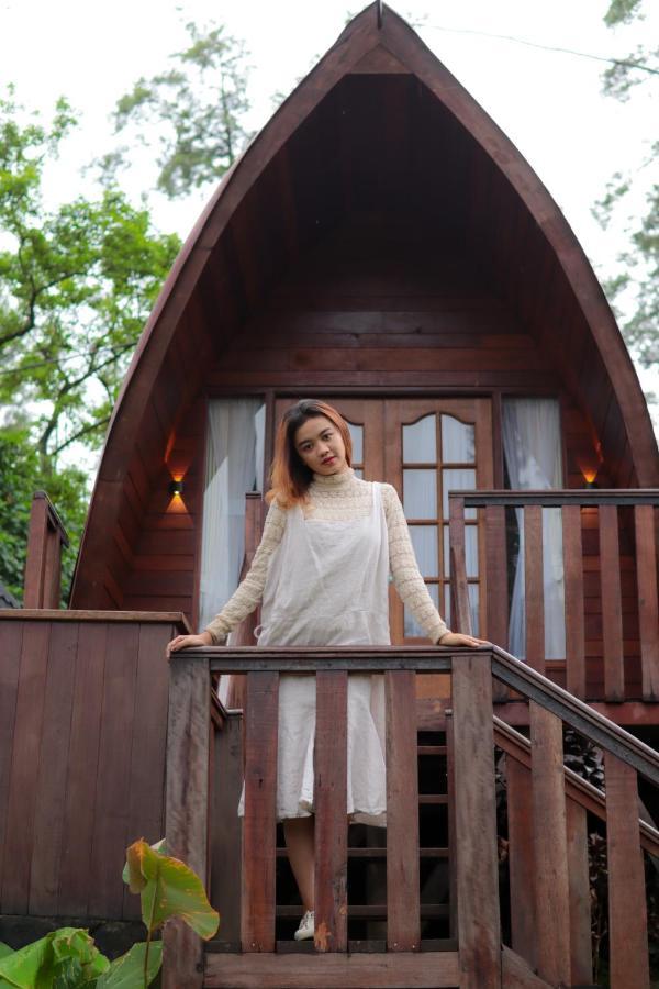 Welirang Forest Pacet Mojokerto Exterior foto